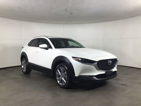 Used 2021 MAZDA CX-30 FWD 2.5 S w/ Premium Package image 10