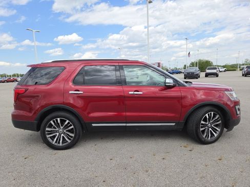 Used 2016 Ford Explorer Platinum AWD/4WD image 19