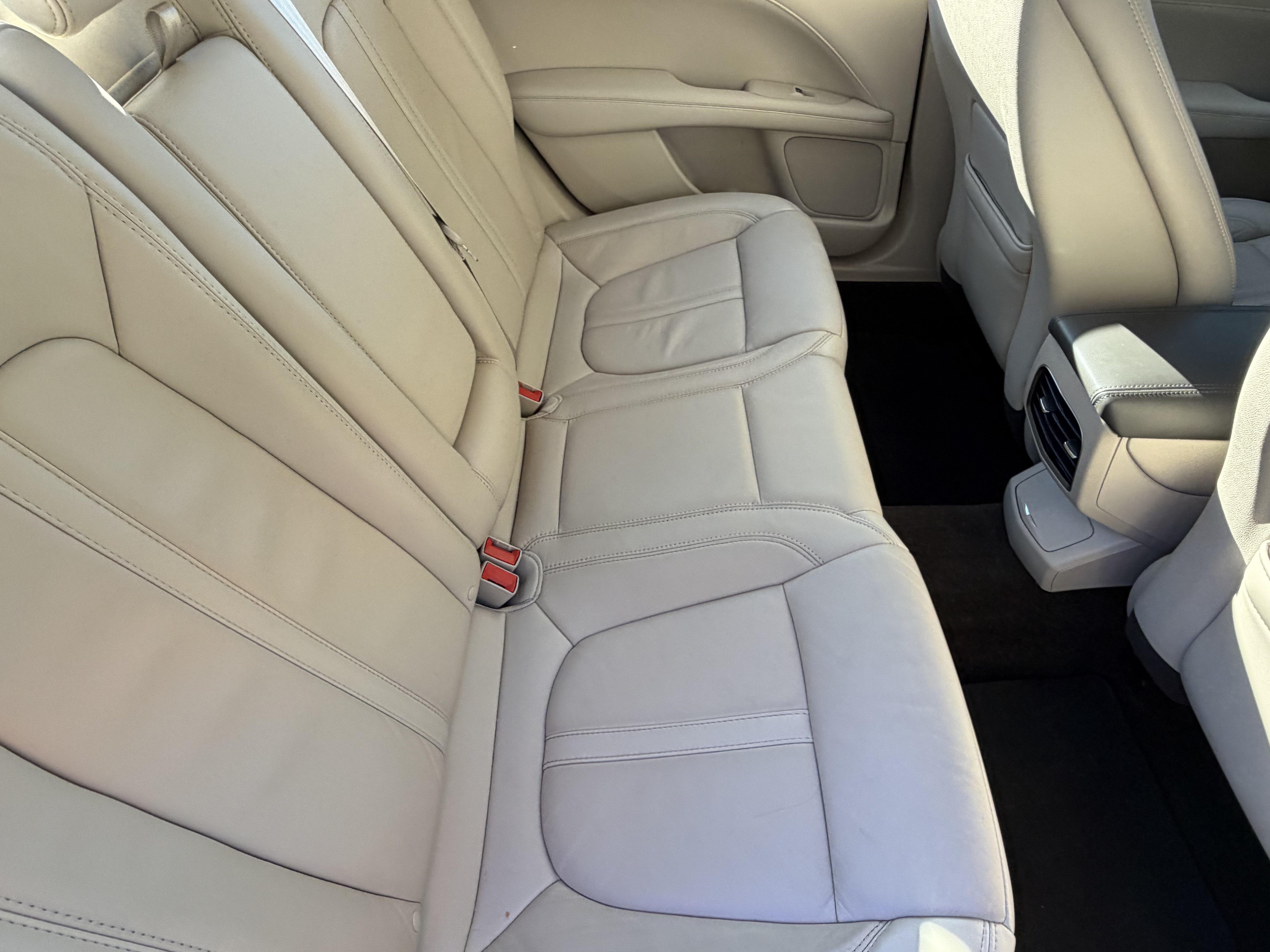 Used 2018 Lincoln MKZ Select w/ Select Plus Package FWD image 39