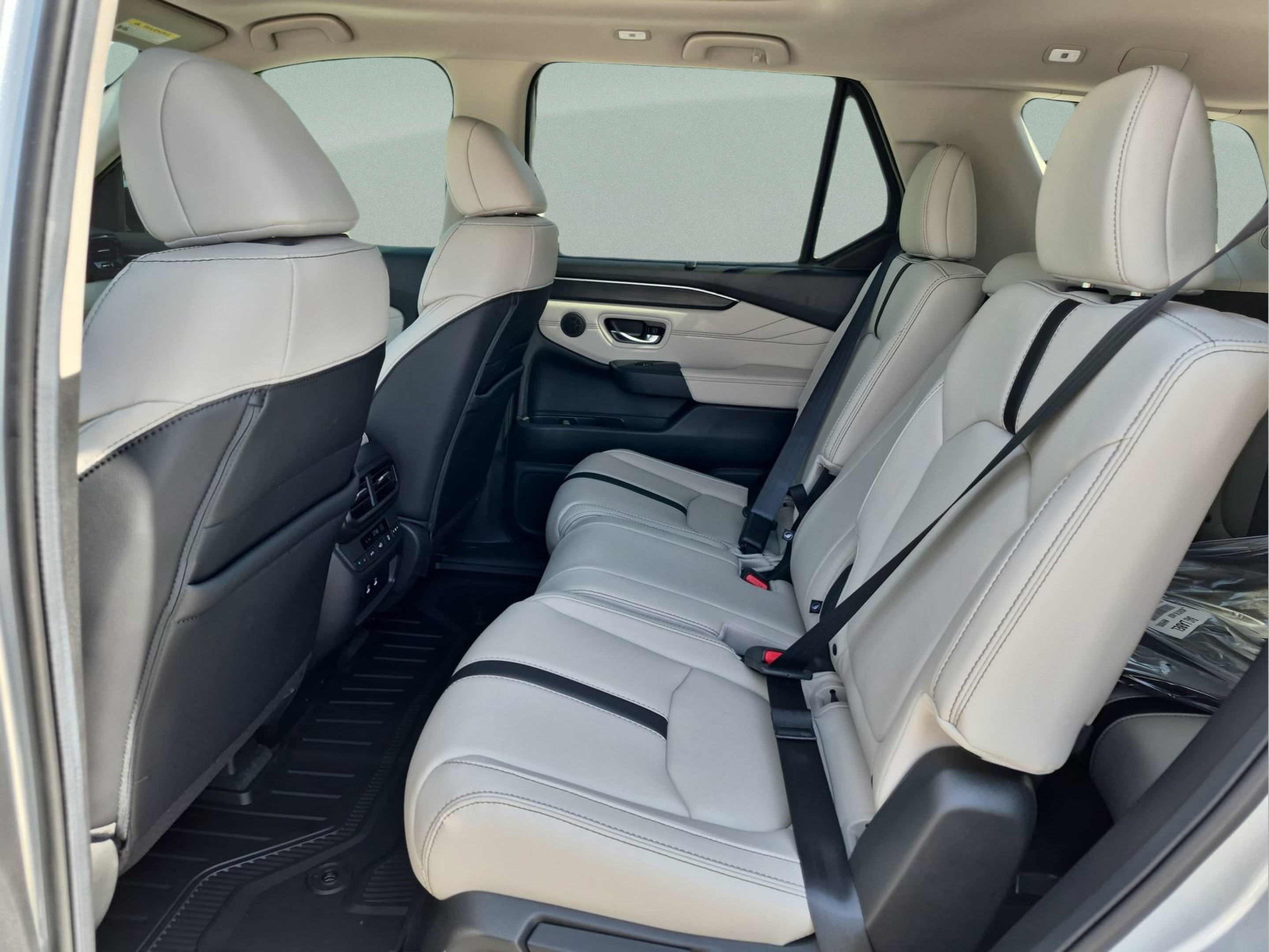 New 2026 Honda Pilot image 17