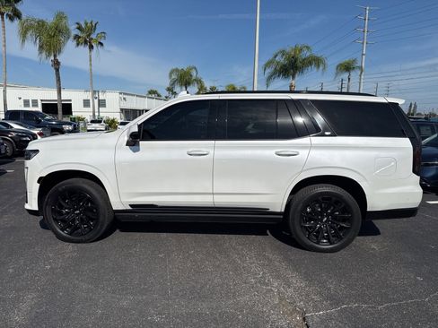 Used 2021 Cadillac Escalade Sport Platinum image 4