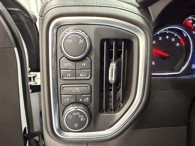 Certified 2019 Chevrolet Silverado 1500 LT w/ All-Star Edition AWD/4WD image 17