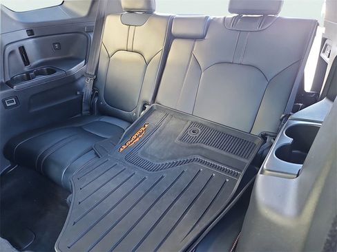 Certified 2025 Honda Pilot TrailSport image 34