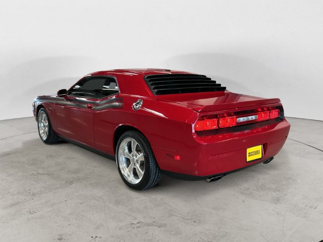 Used 2013 Dodge Challenger R/T RWD image 7