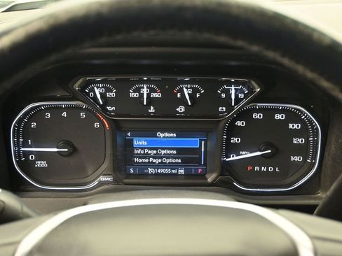 Used 2022 GMC Sierra 1500 Elevation image 12