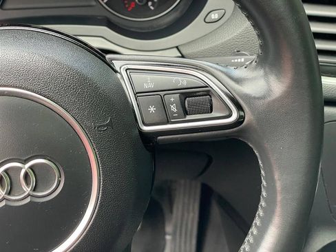 Used 2018 Audi Q3 2.0T Premium Plus w/ Premium Plus Package AWD/4WD image 17