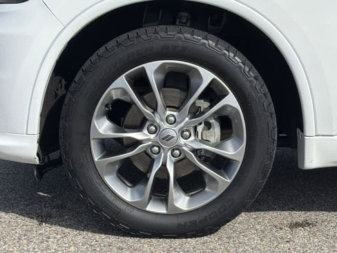 Used 2020 Dodge Durango GT image 27
