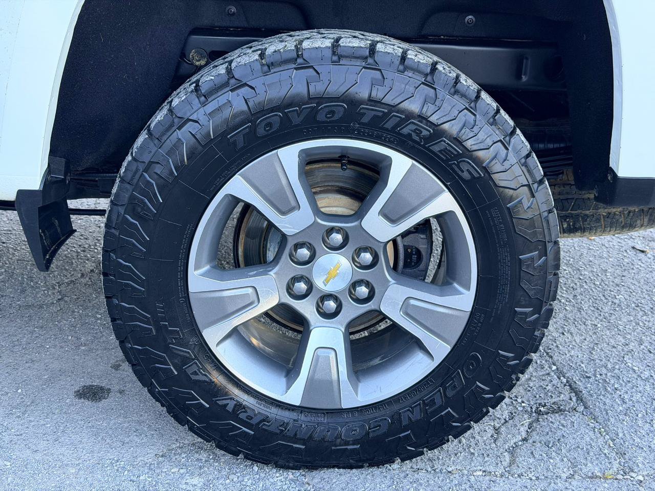 Used 2018 Chevrolet Colorado Z71 AWD/4WD image 24