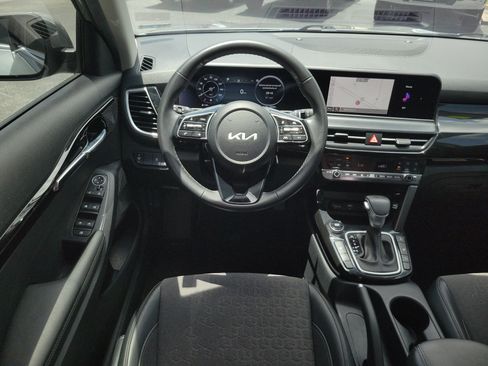 Used 2024 Kia Seltos S AWD/4WD image 20