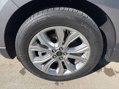Used 2024 Ford Edge Titanium AWD/4WD image 4