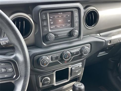 Used 2020 Jeep Wrangler Sport image 15