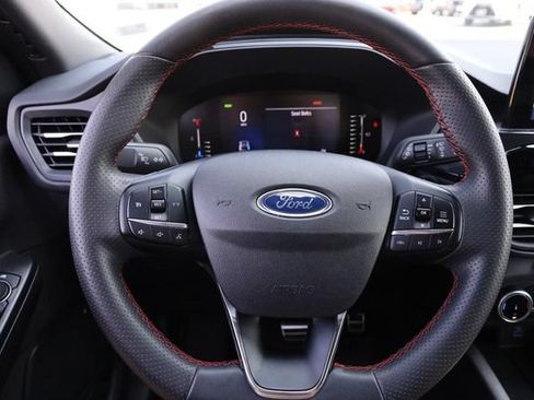 Certified 2023 Ford Escape ST-Line w/ Equipment Group 301A FWD image 11