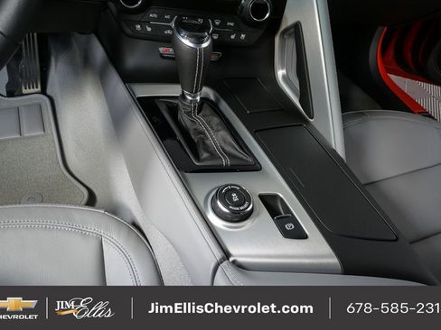Used 2019 Chevrolet Corvette Z06 image 17