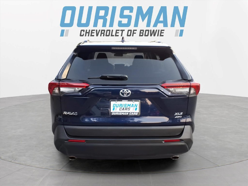Used 2023 Toyota RAV4 XLE AWD/4WD image 4