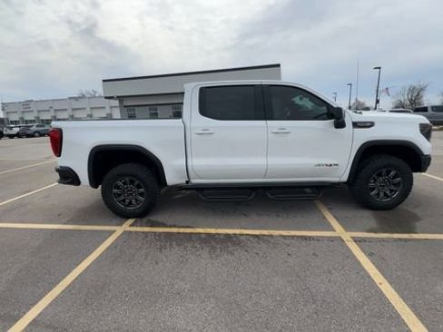 New 2026 GMC Sierra 1500 AT4X image 9