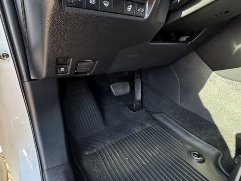 Used 2021 Toyota RAV4 XSE AWD/4WD image 16
