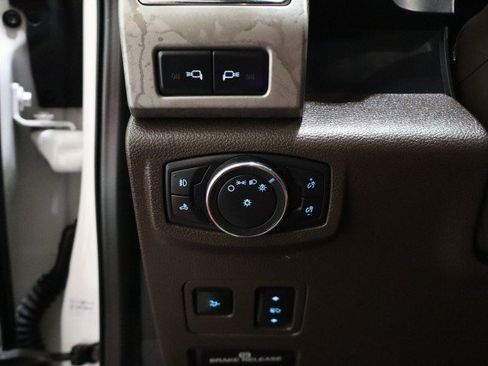 Used 2022 Ford F350 King Ranch w/ King Ranch Ultimate Package AWD/4WD image 46
