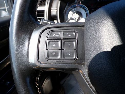 Used 2020 RAM 3500 Limited image 19