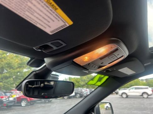 Used 2022 Dodge Durango GT image 30