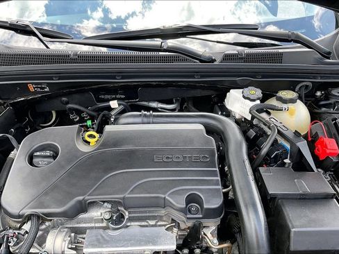 Used 2024 Chevrolet Malibu LT FWD image 9