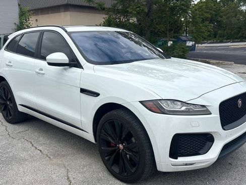 Used 2018 Jaguar F-PACE S AWD/4WD image 3