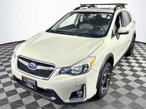 Used 2016 Subaru Crosstrek 2.0i Limited AWD/4WD image 3