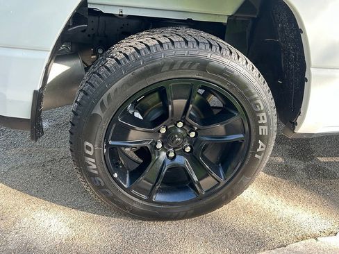 Certified 2023 RAM 1500 Big Horn RWD image 27
