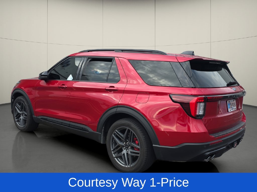 Used 2026 Ford Explorer ST w/ Sun And Sound Package AWD/4WD image 6
