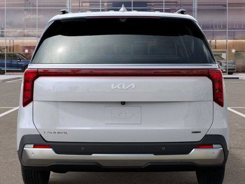 New 2026 Kia Carnival SX image 13