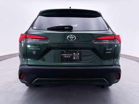 Used 2024 Toyota Corolla Cross XLE w/ Convenience Package AWD/4WD image 14