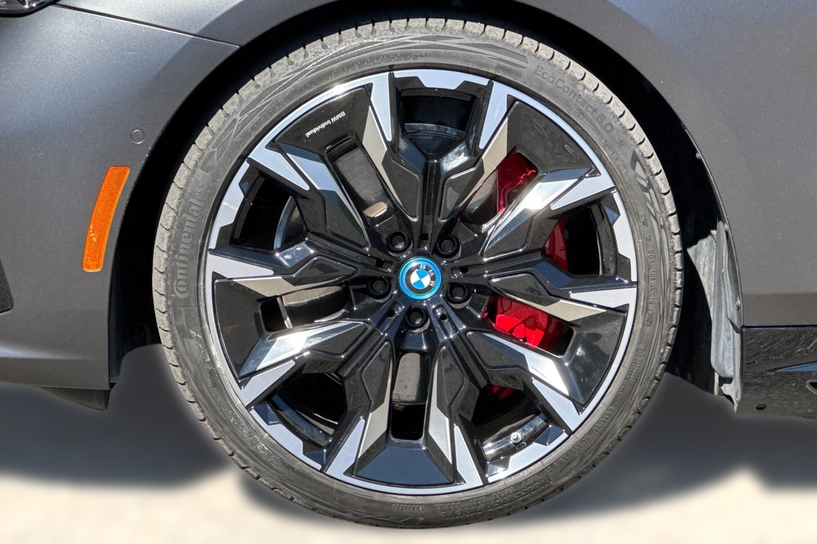 Used 2024 BMW i5 M60 w/ Executive Package AWD/4WD image 13