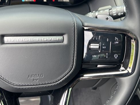 New 2025 Land Rover Range Rover Sport Autobiography AWD/4WD image 28