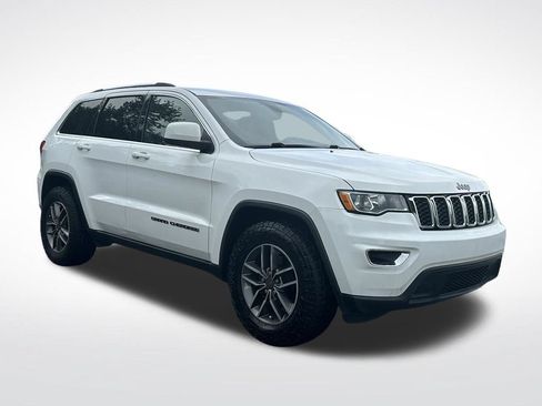 Used 2019 Jeep Grand Cherokee Laredo w/ Laredo X Package RWD image 8