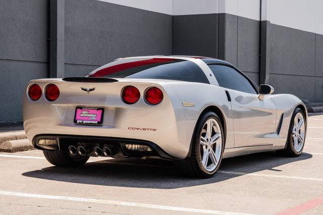 Used 2008 Chevrolet Corvette Coupe w/ Preferred Equipment Group RWD image 50