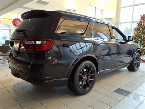 Certified 2023 Dodge Durango SRT image 7