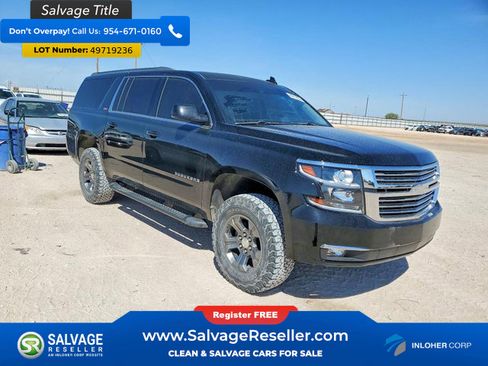 Used 2018 Chevrolet Suburban LT image 5