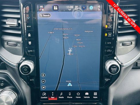 Used 2024 RAM 1500 Laramie image 7