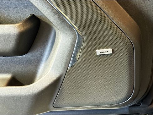 Used 2022 Chevrolet Tahoe High Country image 12