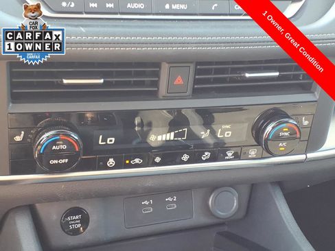 Used 2024 Nissan Rogue SV w/ SV Premium Package AWD/4WD image 20
