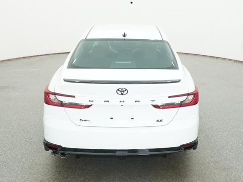 New 2026 Toyota Camry Hybrid image 39