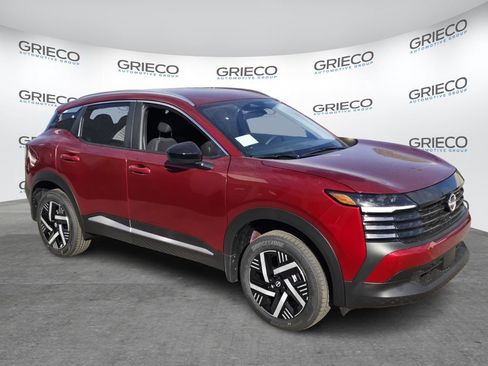 New 2026 Nissan Kicks SV image 2