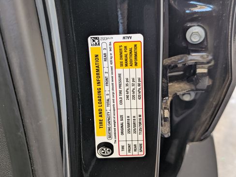 Used 2024 Chevrolet Trax RS w/ Sunroof Package image 38