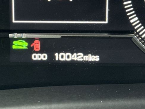 Used 2025 Toyota GR86 image 22