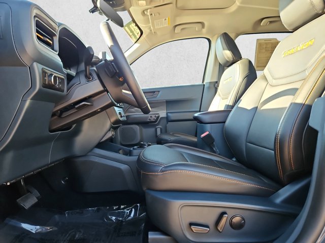 Used 2025 Ford Maverick Tremor AWD/4WD image 17