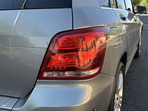 Used 2015 Mercedes-Benz GLK 350 2WD image 49