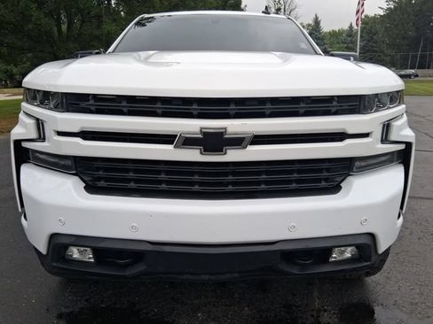 Used 2019 Chevrolet Silverado 1500 RST AWD/4WD image 2