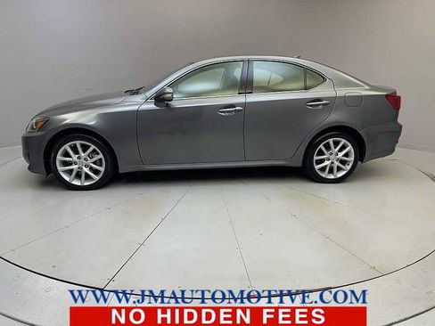 Used 2013 Lexus IS 250 AWD w/ Luxury Plus Pkg Value Edition image 2
