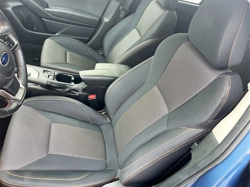 Used 2022 Subaru Crosstrek 2.0i Premium w/ Moonroof Package image 18