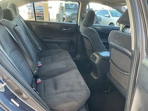 Used 2014 Honda Accord EX image 12