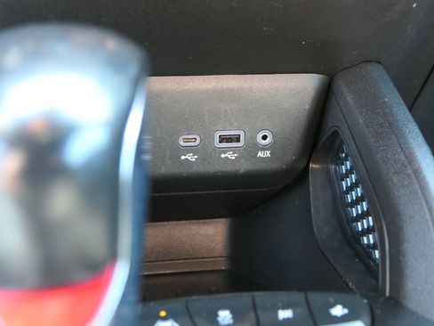 Used 2023 Chevrolet TrailBlazer RS w/ Convenience Package image 19